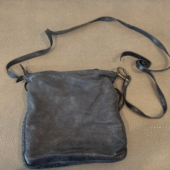 Balenciaga Black Leather Crossbody Bag - Picture 2 of 3